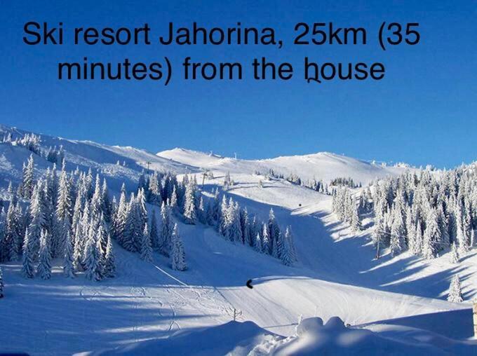 Vacation Home Сараєво Екстер'єр фото